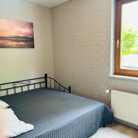 Ein-modern-eingerichtetes-ferienhaus-im-harz-mit-vielen-unterhaltungsmoeglichkeiten-drinnen-und-draussen Casa vacanze *
